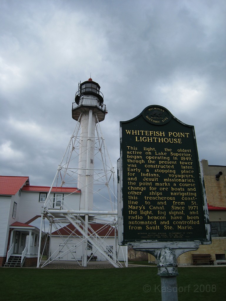 Mackinaw Island Area May 2008 1309.jpg - May 24 2008 a trip to Mackinac City for a 5 M race and a visit to Mackinac Island. A day to the UP, Paradise, Whitefish Point and Tahquamen Falls. This was followed by trips to Petoskey and Charlevoix.